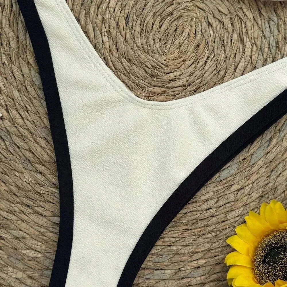 Sexy Women's Color Blocking Bikini Swimsuit